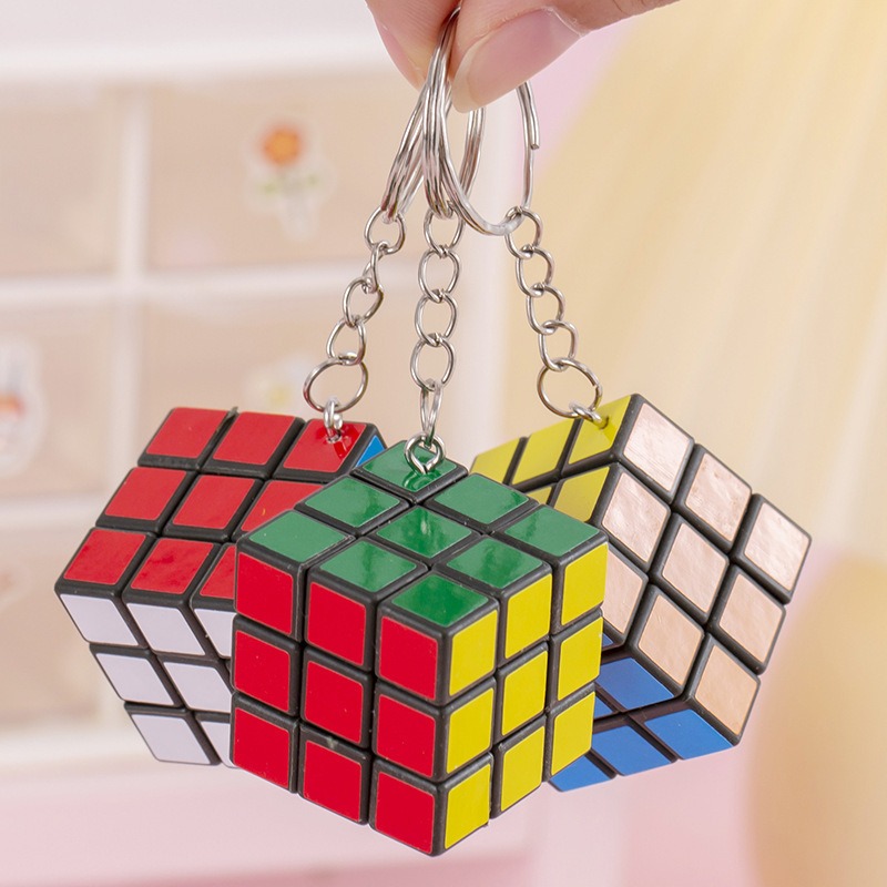 Mini cube magique 3x3 porte-cl - Electronics Gadgets Bag avis et prix